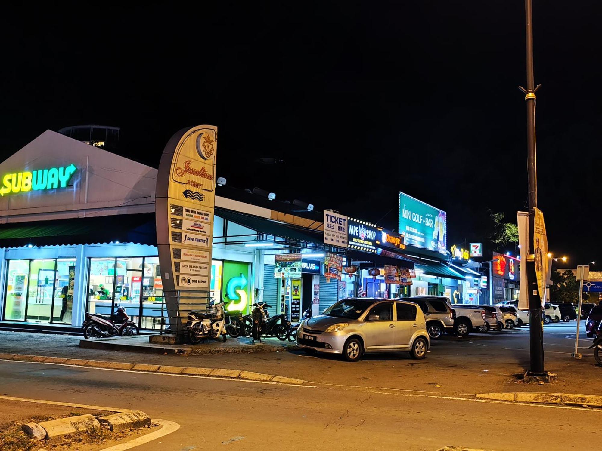 Jesselton Quay Suites Kota Kinabalu Eksteriør billede