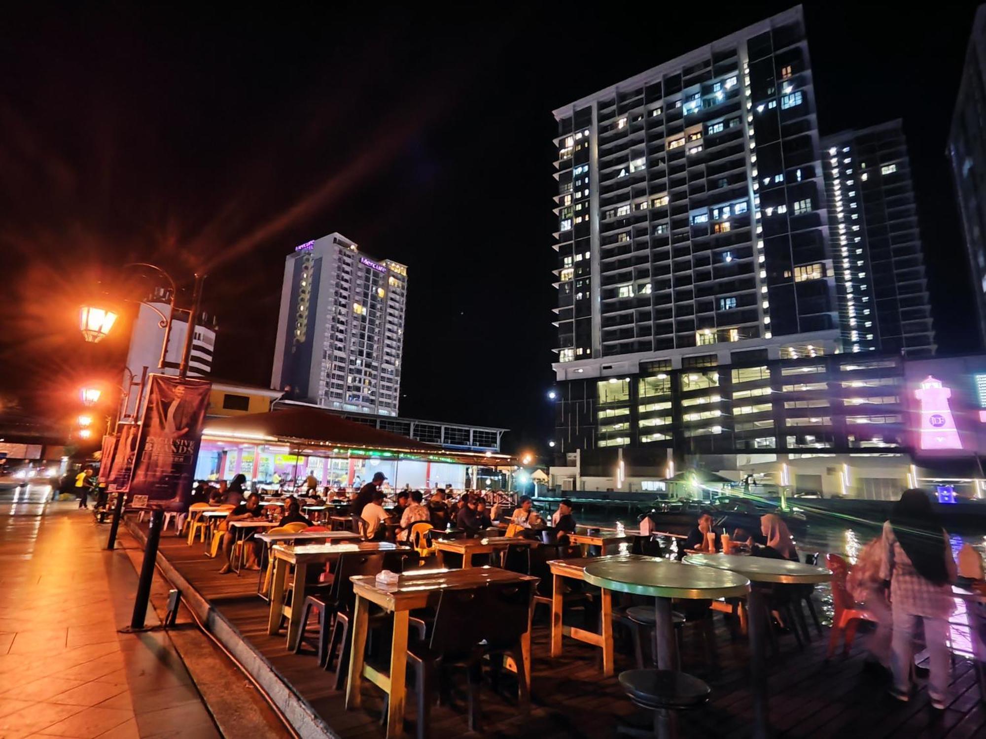 Jesselton Quay Suites Kota Kinabalu Eksteriør billede
